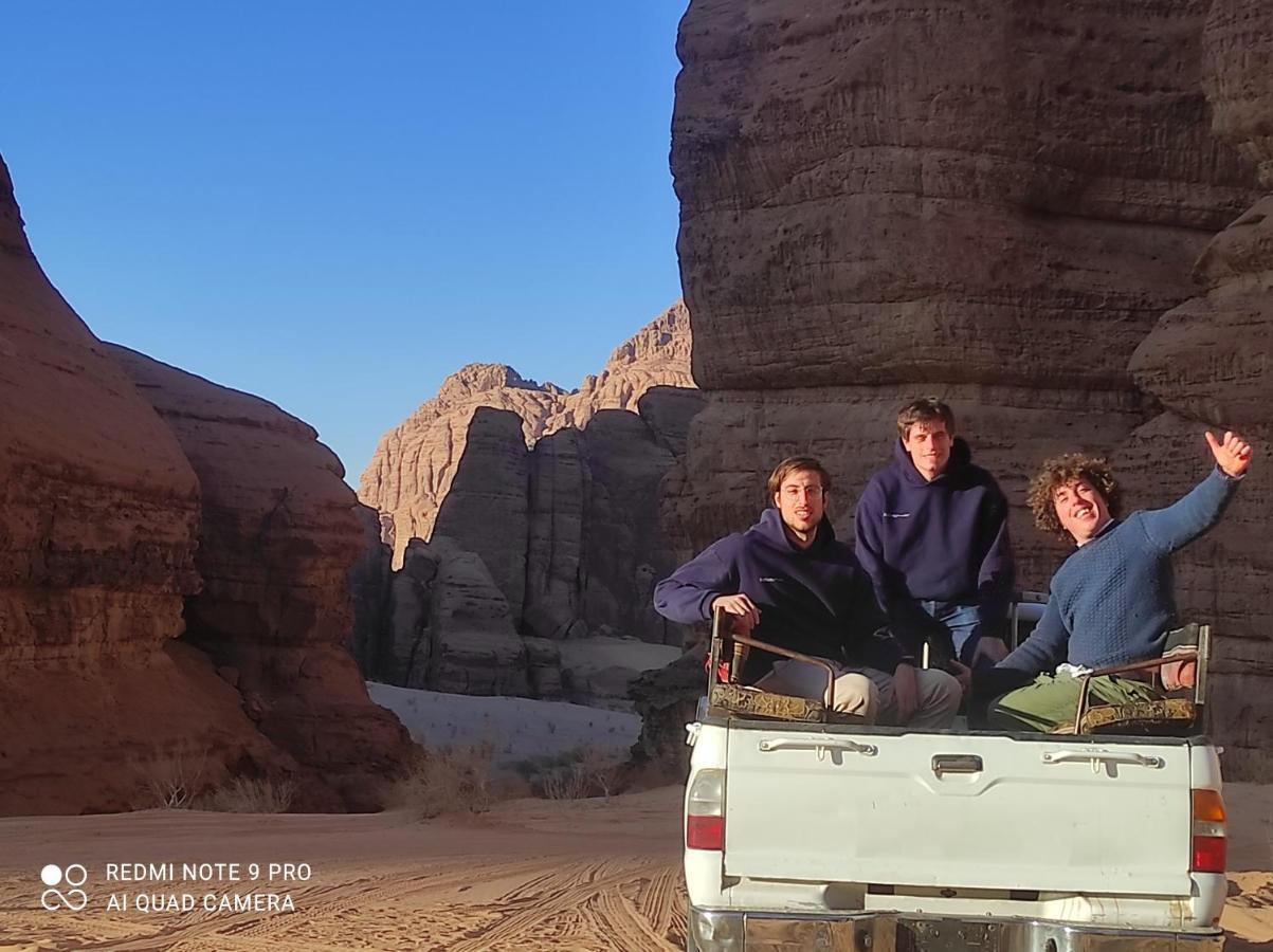 ホテル Wadi Rum Camp Stars & Jeep Tour エクステリア 写真