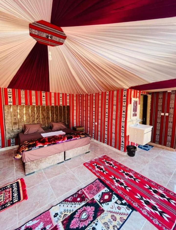 ホテル Wadi Rum Camp Stars & Jeep Tour エクステリア 写真