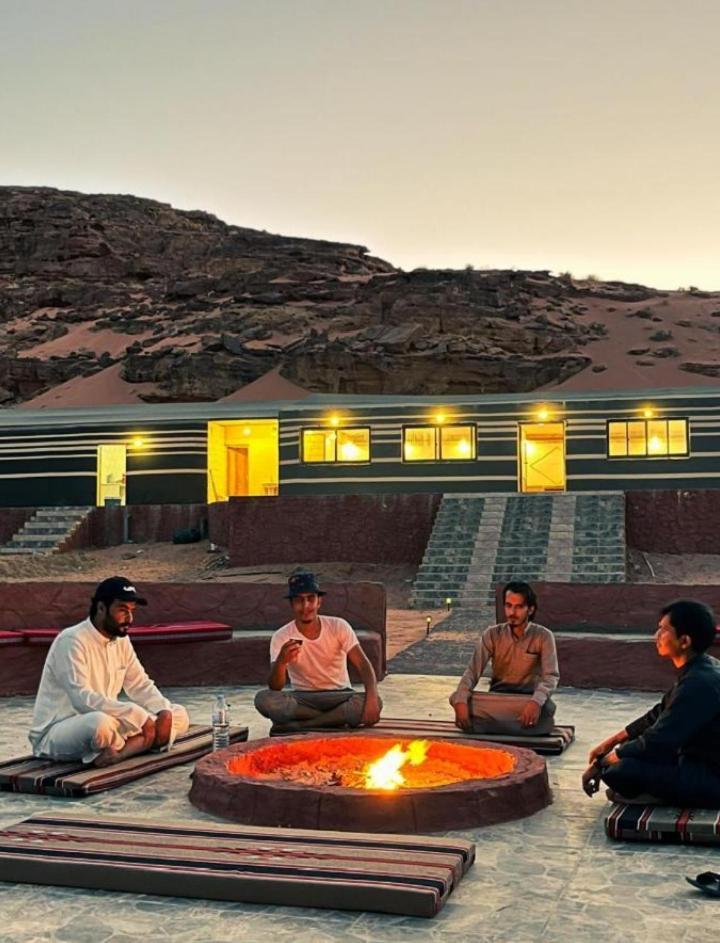 ホテル Wadi Rum Camp Stars & Jeep Tour エクステリア 写真